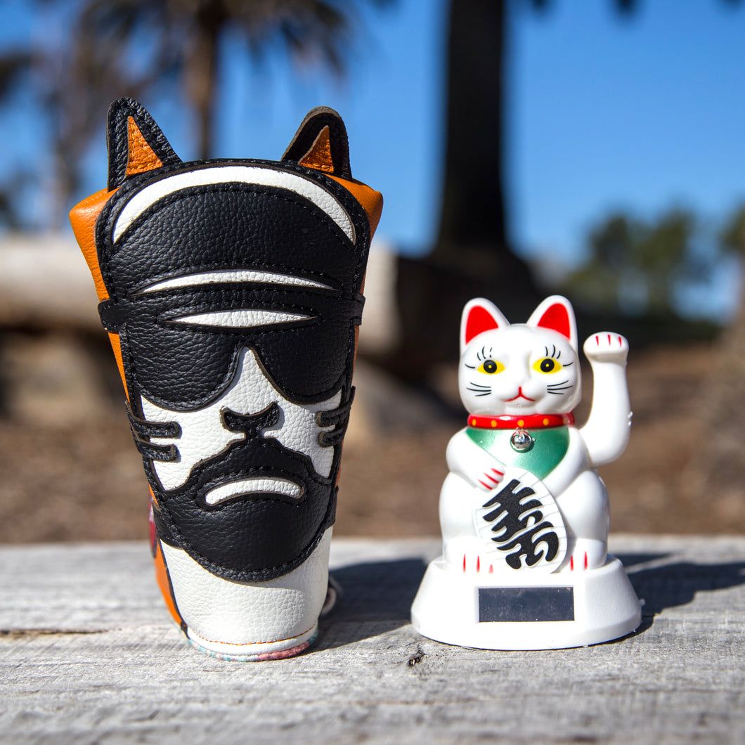 LUCKY WAVING TROTTIE X Dormie Workshop Collab